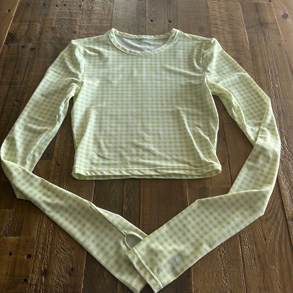 Alo Gingham mesh long sleeve in iced green tea